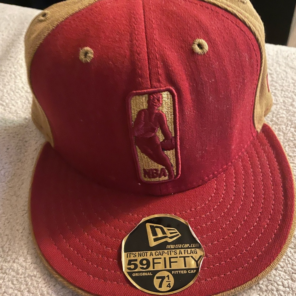 Fitted Hat